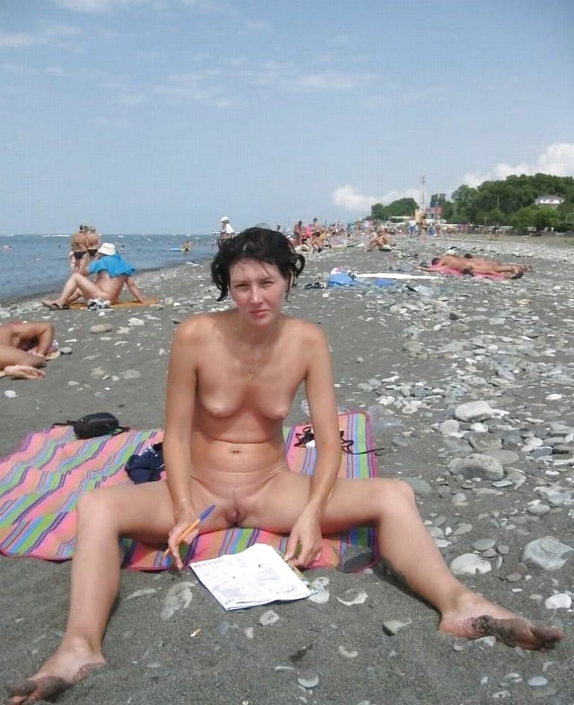 Bitch on the beach
 #95289888