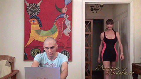 Under the skirts. Surprise: male or female? #90464473