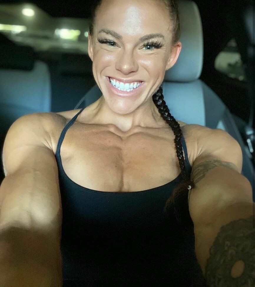 Lexa desnuda #108194941