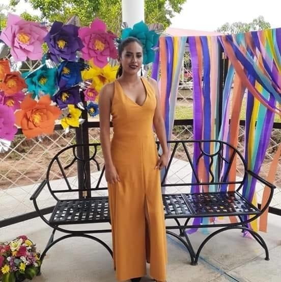 Esme gr.a.jales
 #90230048