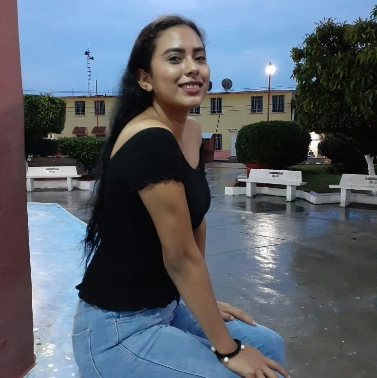 Esme gr.a.jales
 #90230052