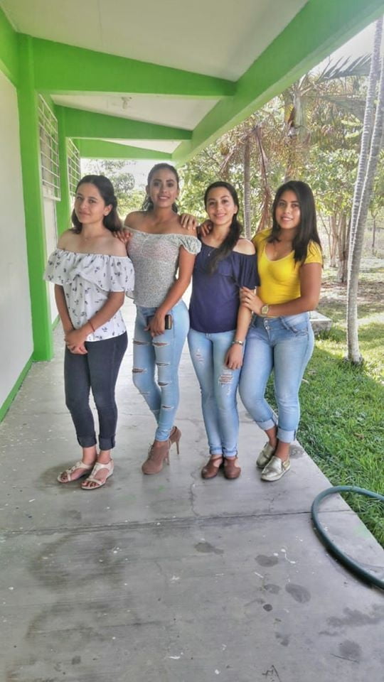 Esme gr.a.jales
 #90230056