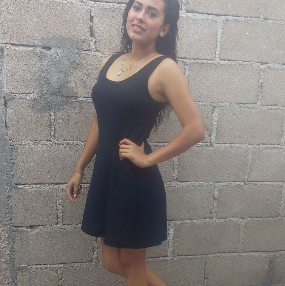 Esme gr.a.jales
 #90230076