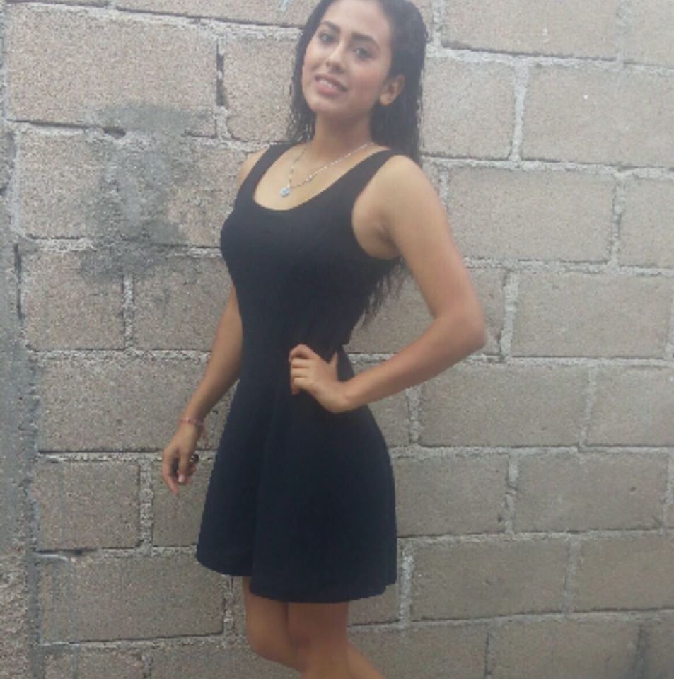 Esme gr.a.jales
 #90230079