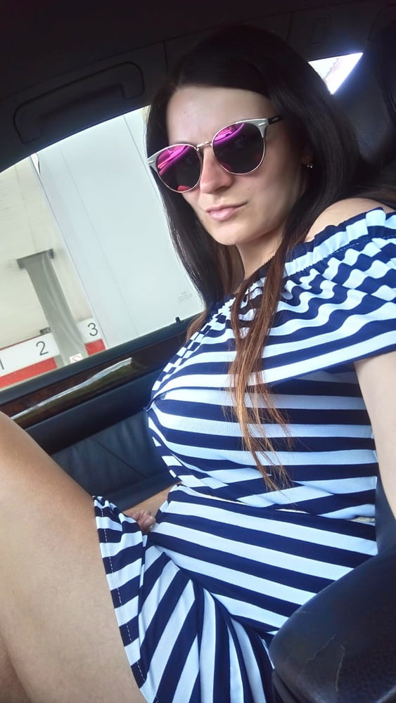Random hotness #79711672