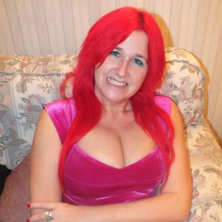 Random hotness #79711690