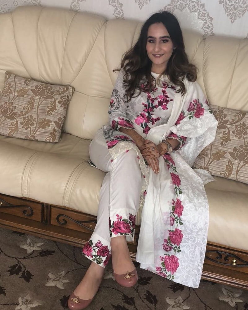 Schöne pakistanische indische arabische Frauen sexy
 #99609068