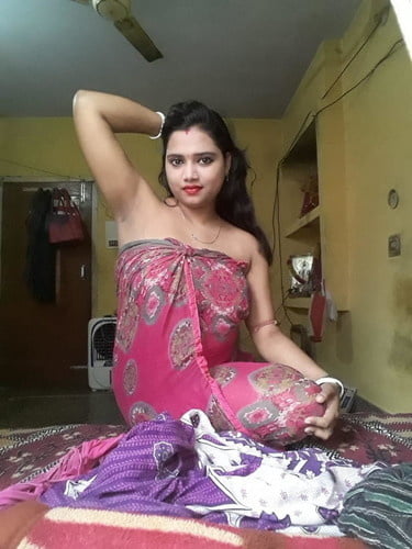 Beautiful Indian Desi Bhabhi #102411379