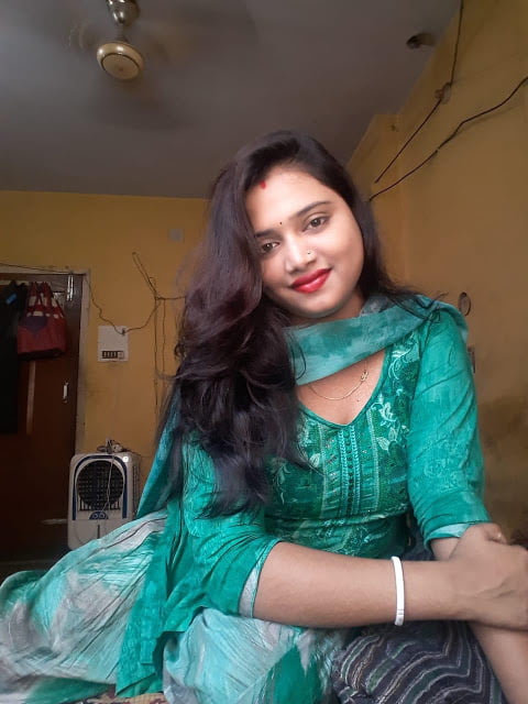 Beautiful Indian Desi Bhabhi #102411430