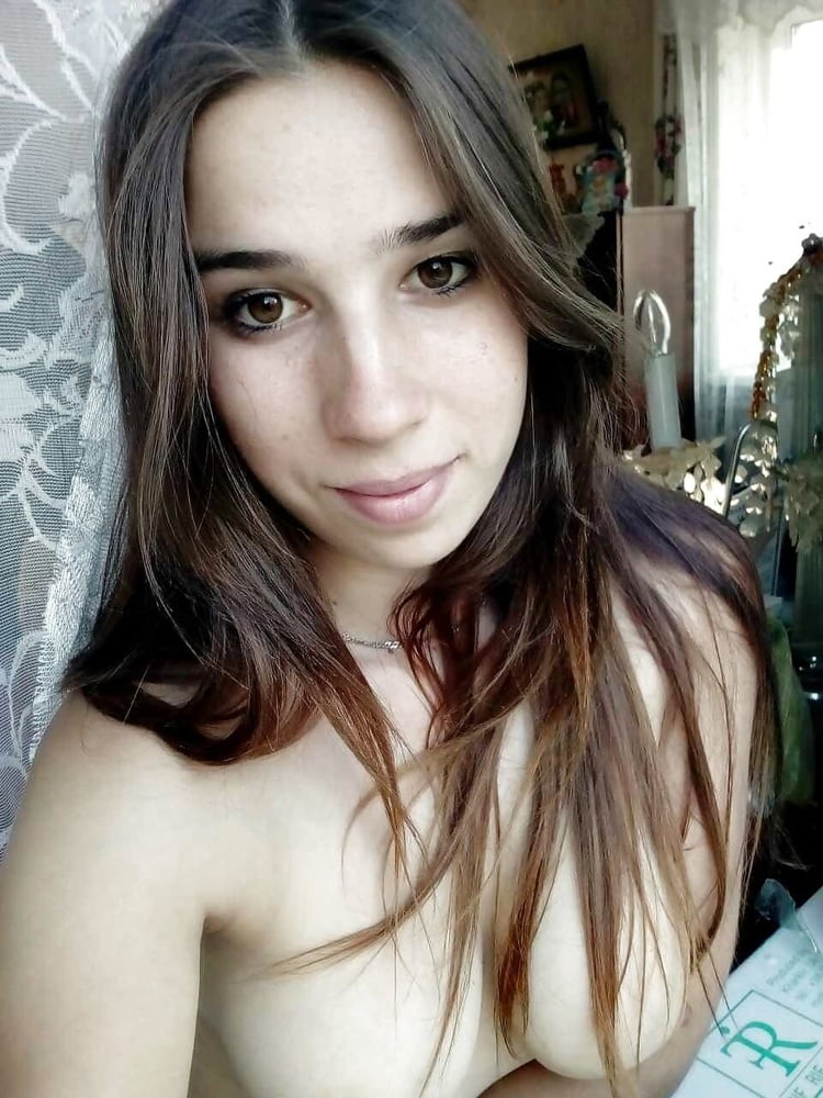 Nadiya caliente 24
 #100945404