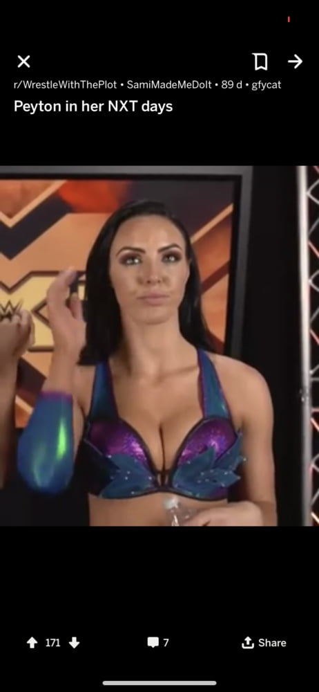 Peyton Royce WWE #106244448