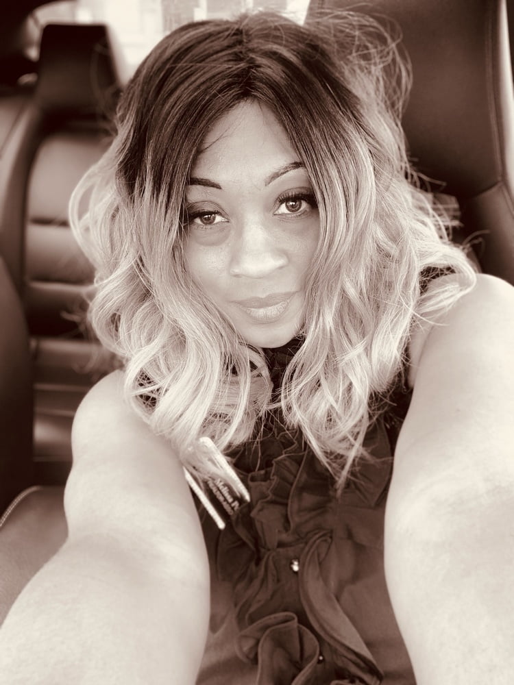 Milf píxeles de Internet
 #103959153