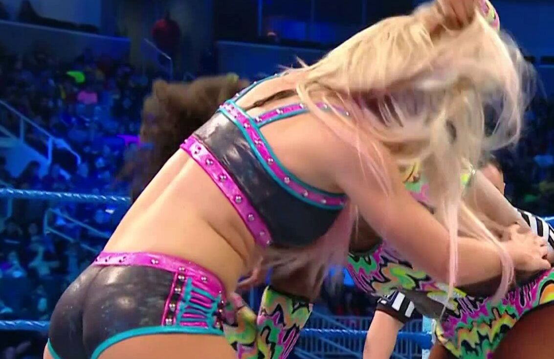 Alexa Bliss nackt #107855424