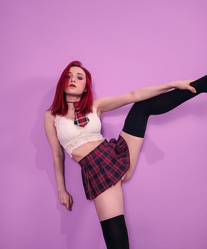 Anaminne nude #108578297