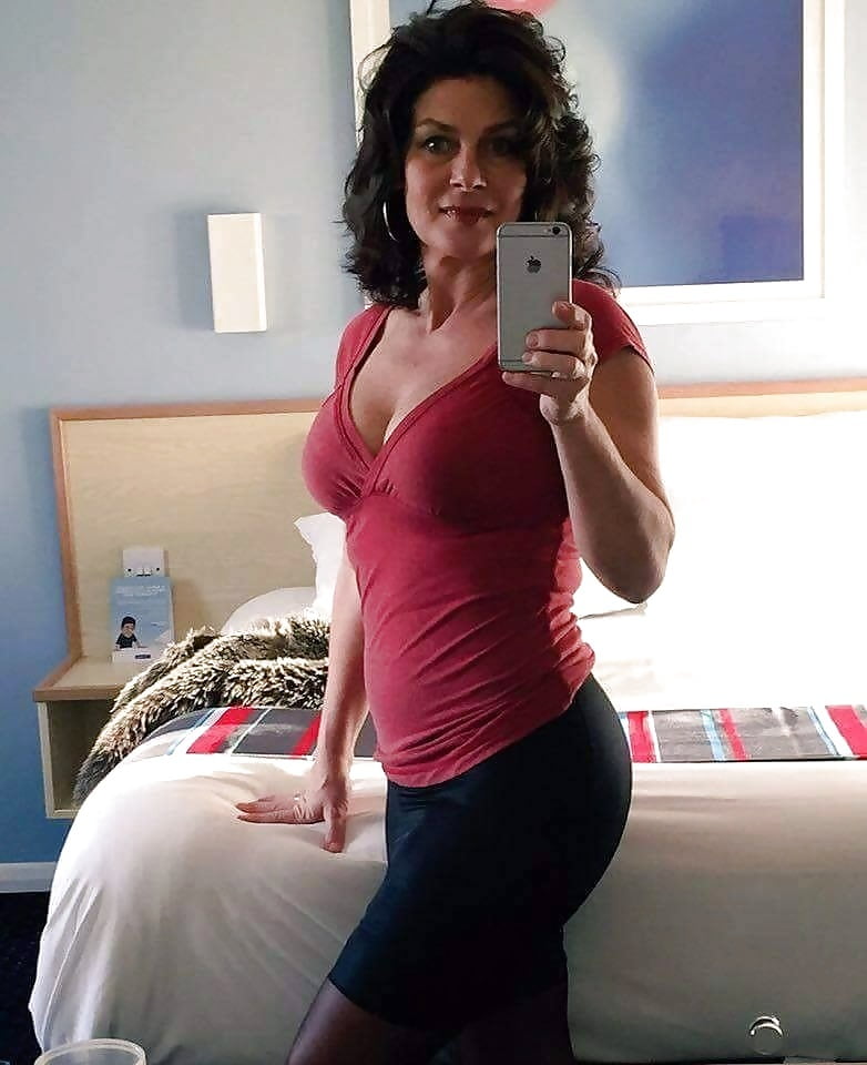 Mi colección de selfies - milfs
 #98789499