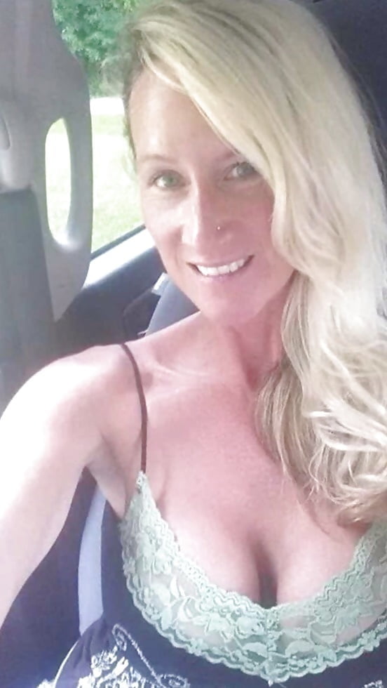 Mi colección de selfies - milfs
 #98789509