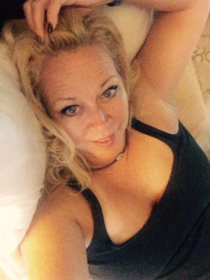 Mi colección de selfies - milfs
 #98789581