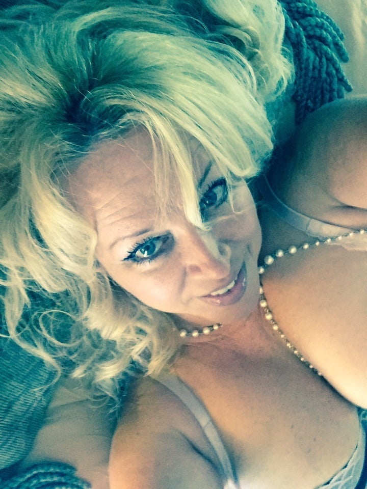 Mi colección de selfies - milfs
 #98789607