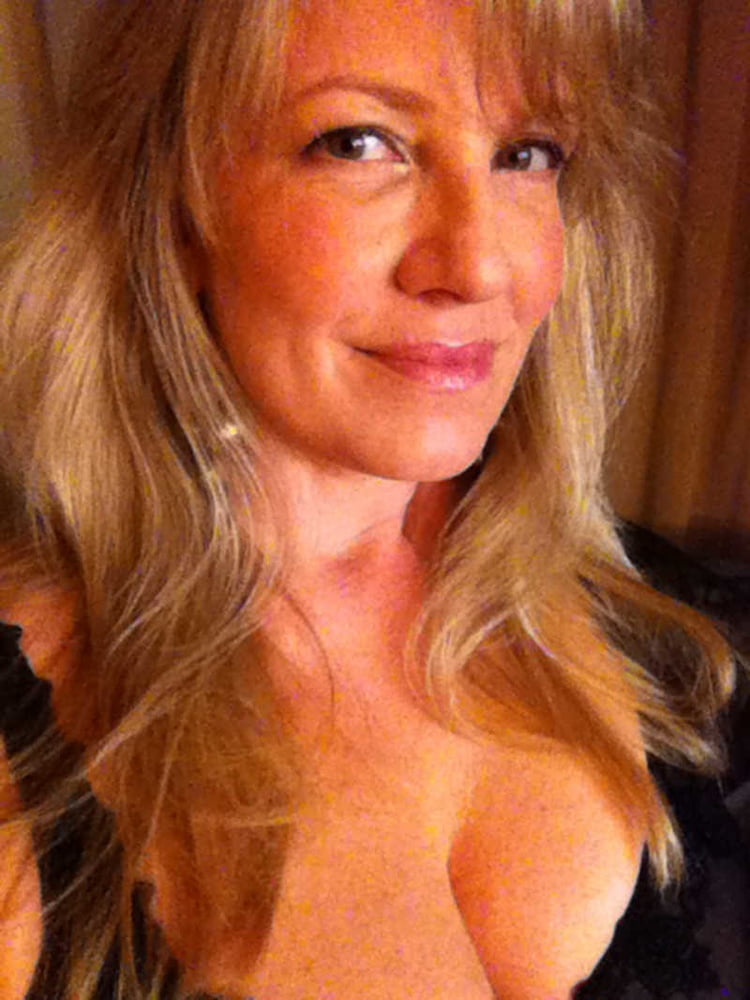 Mi colección de selfies - milfs
 #98789611