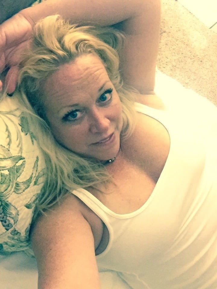 Mi colección de selfies - milfs
 #98789630