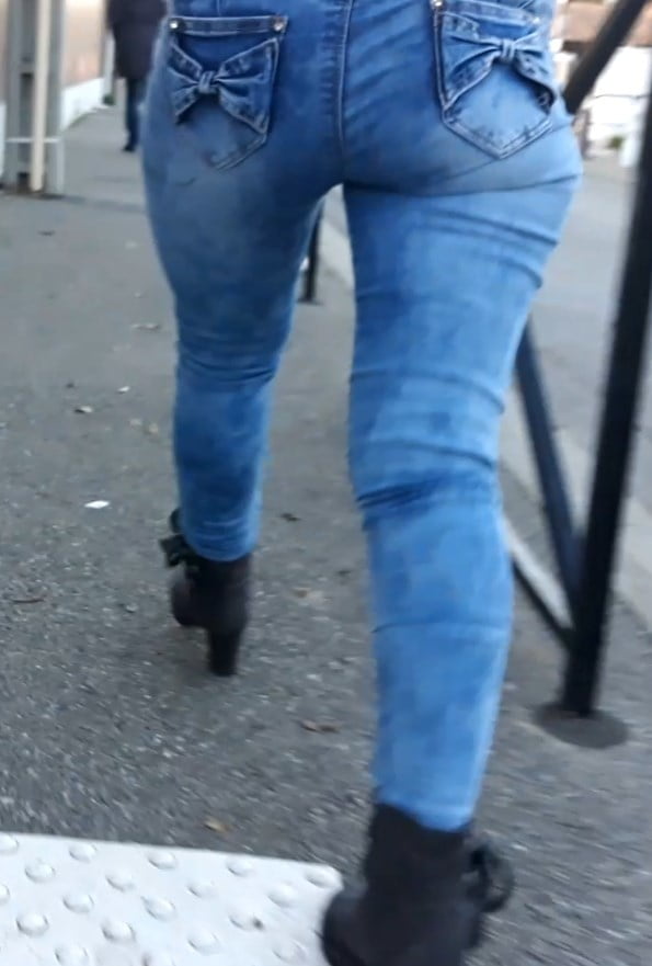 des petits culs par ci par la #87753663