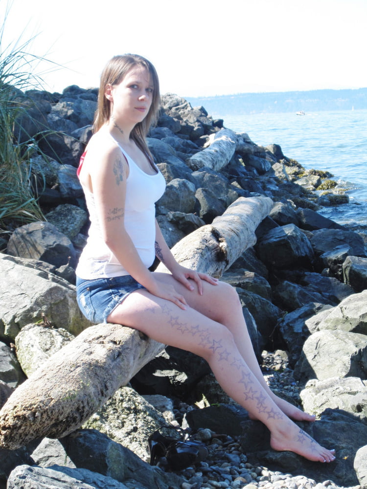 Thickasabricks Internet Find 253 #91991792