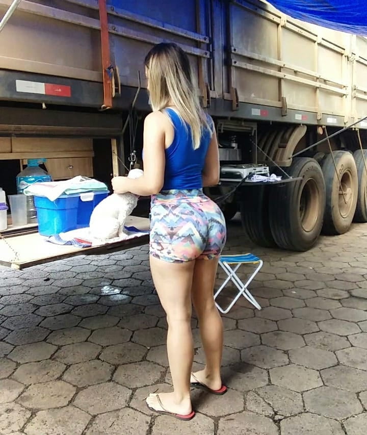 CAMINHONEIRA #98640849