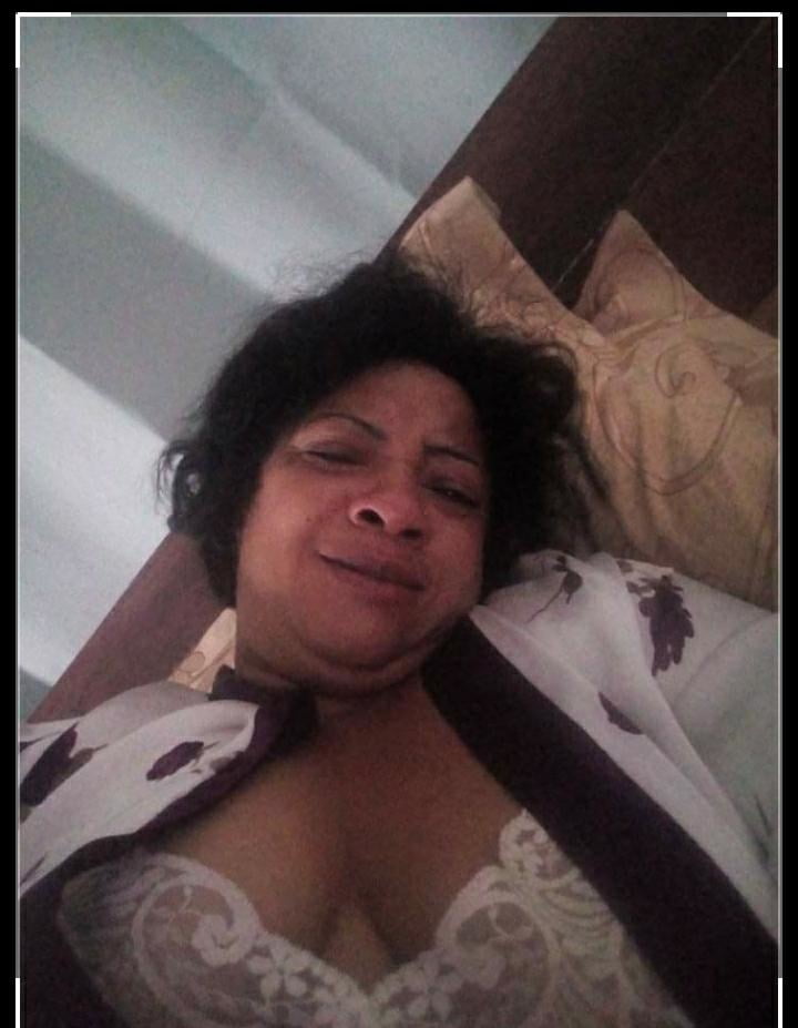 Michaella 40 ans #81079504