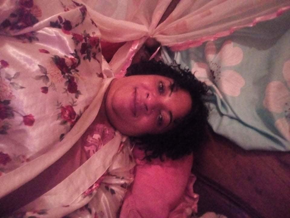 Michaella 40 ans #81079529