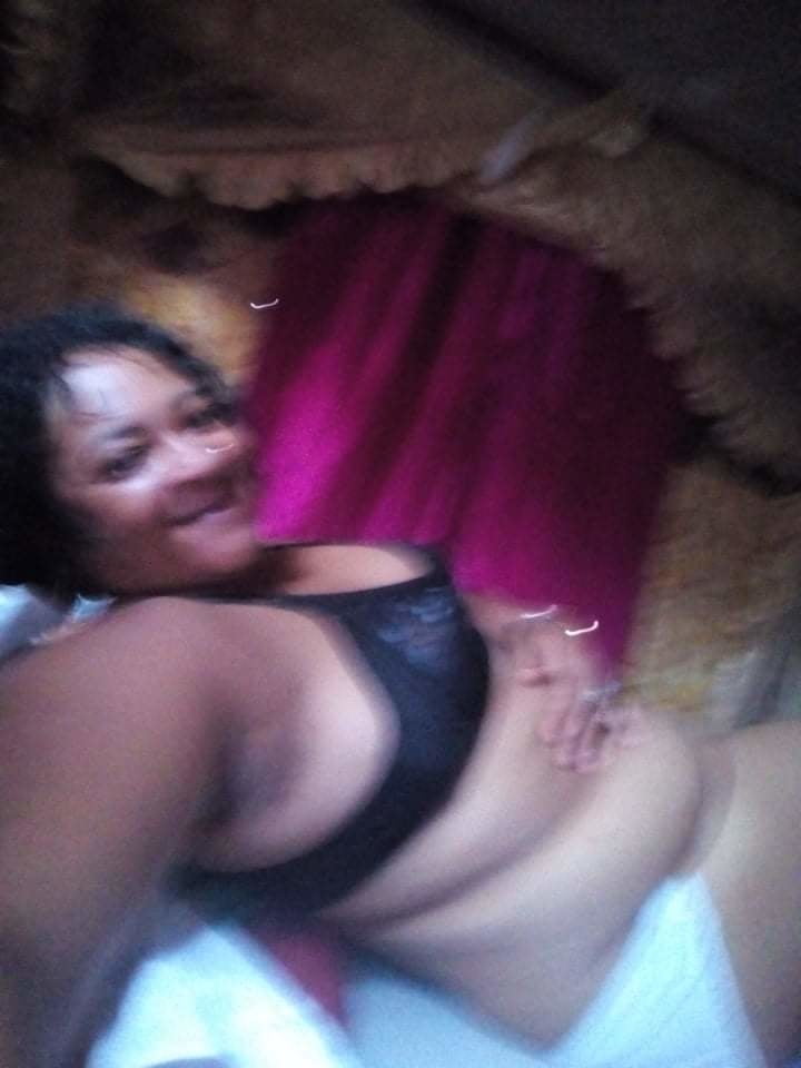Michaella 40 ans #81079647