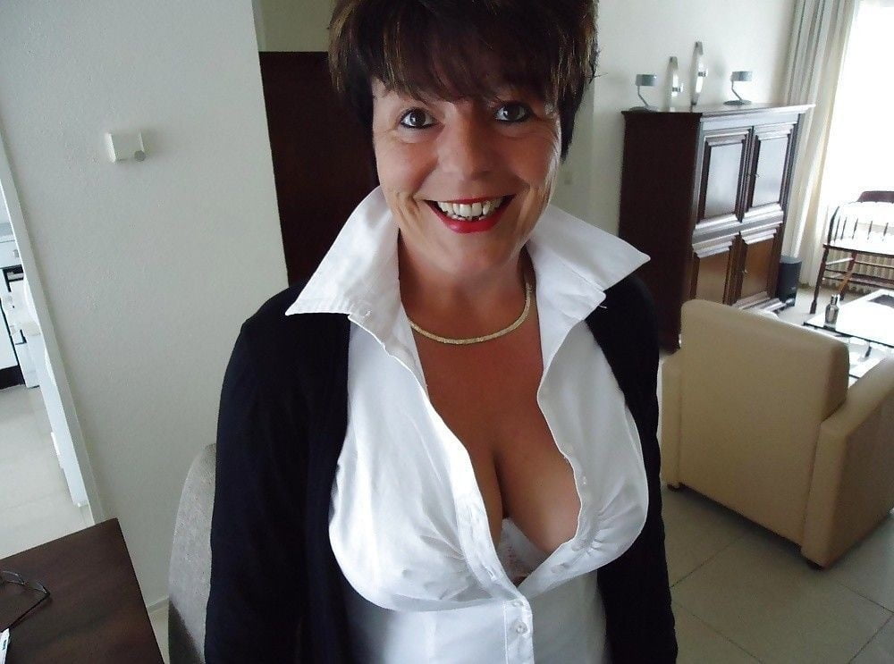 Mature Ladies Dressed But Sexy 85 #91701152