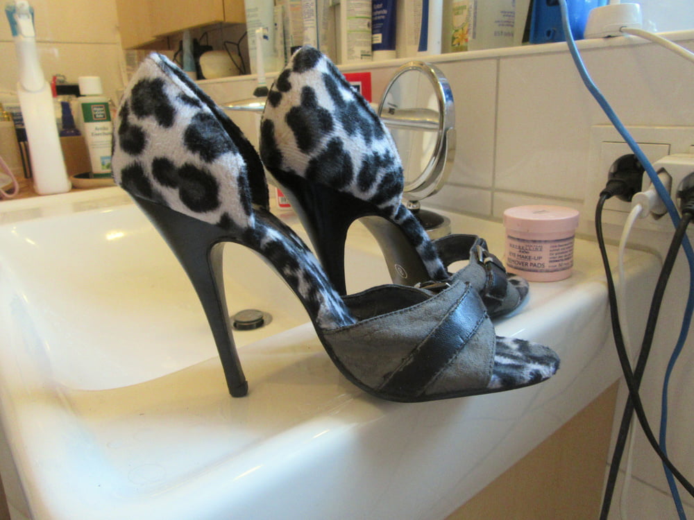 black and white tiger heels of my cougar #106828408