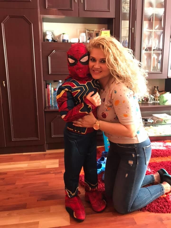 Facebook puta
 #97658727