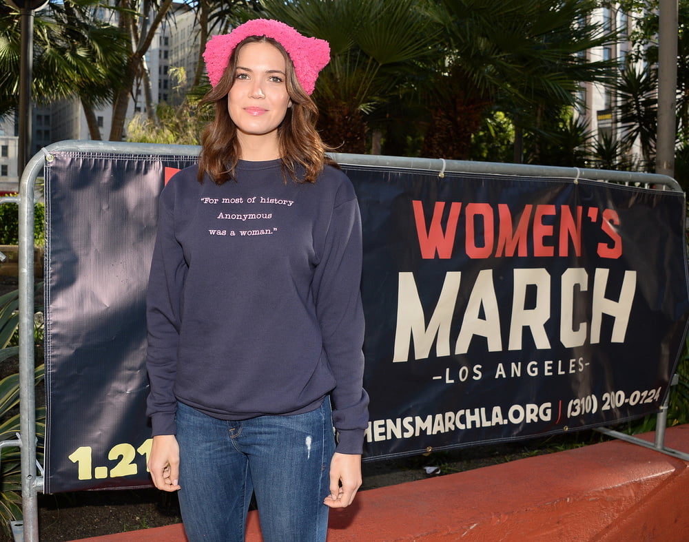 Mandy Moore - Women&#039;s March in LA (21 January 2017) #81948444