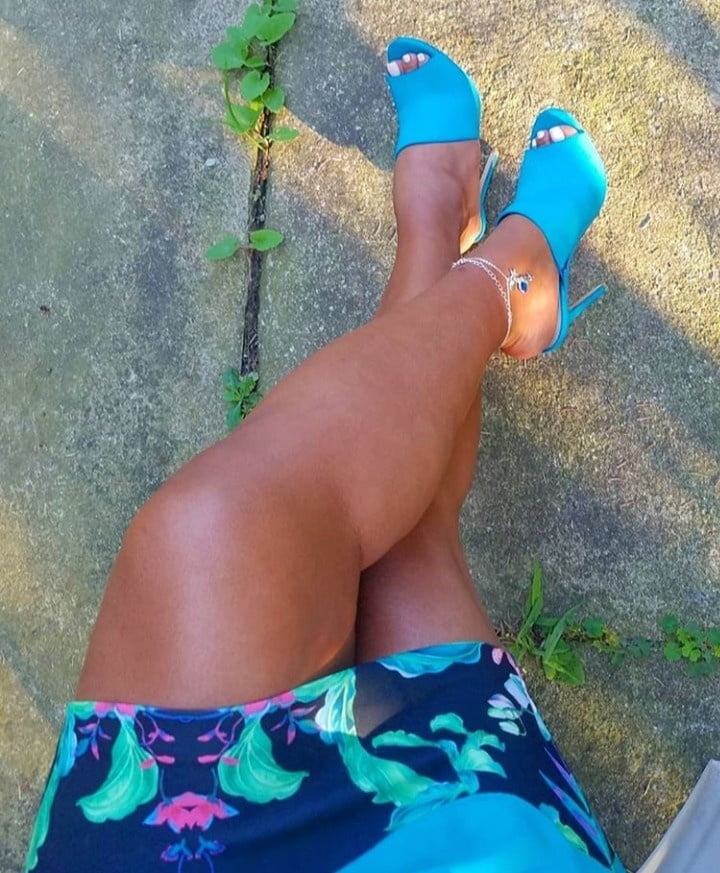 Piedi da sborra 8 #92351627
