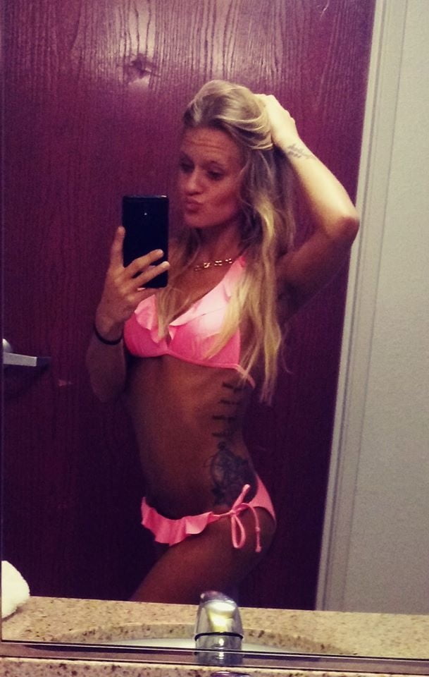 (23) swimsuits #105403397
