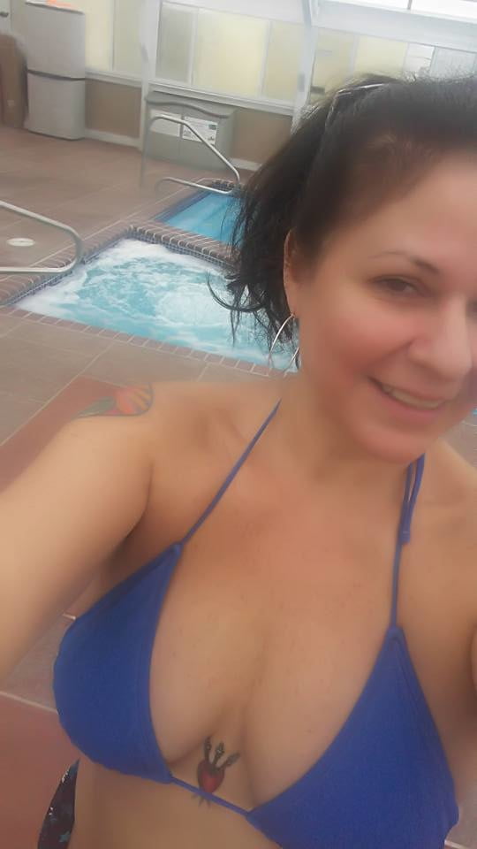 (23) swimsuits #105403829