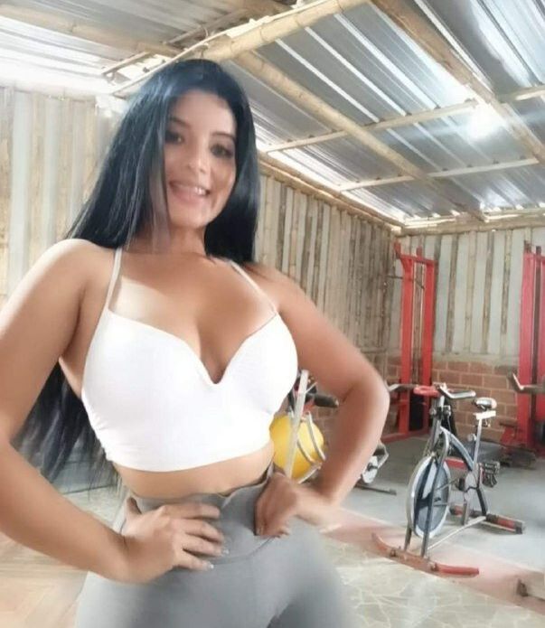 Alejandra Quiroz desnuda #107931698