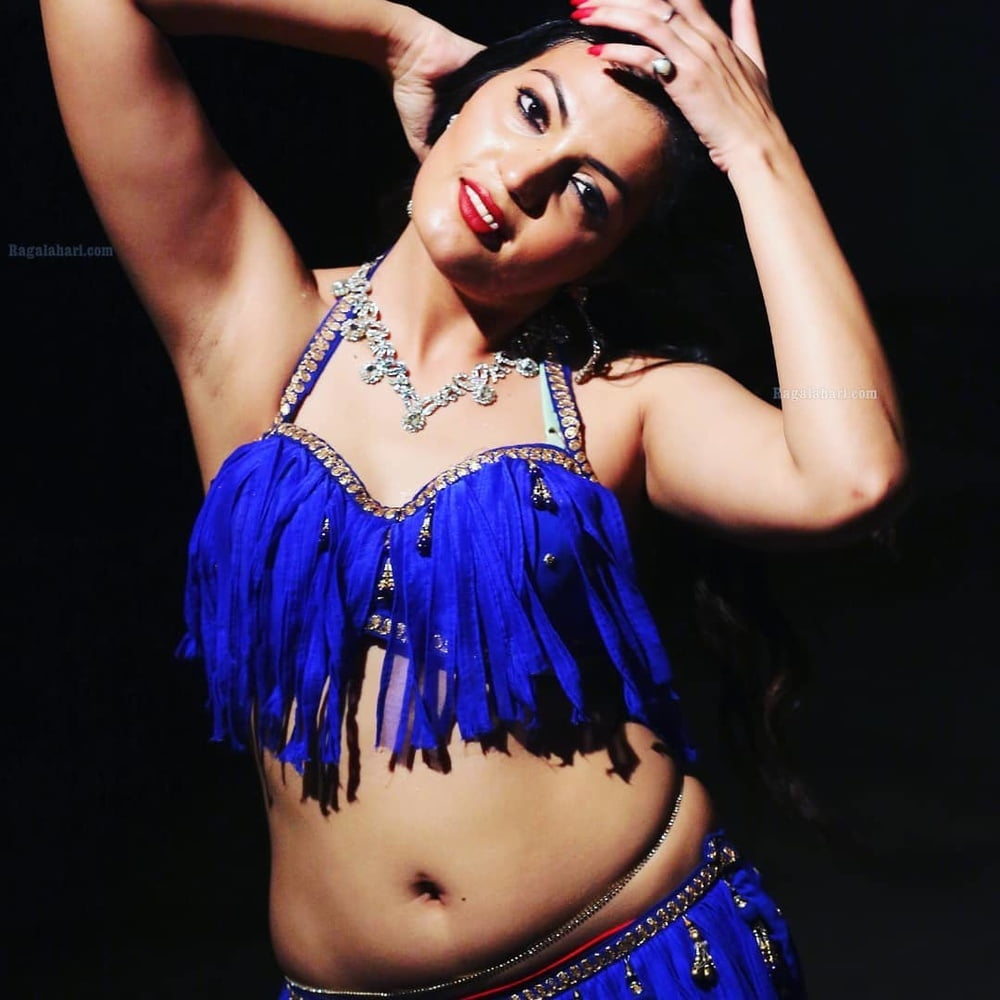 actress navel #88716814