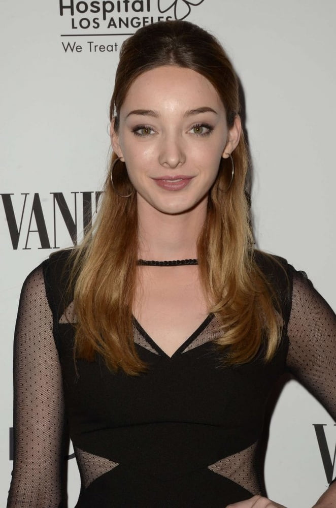 Emma dumont tiny dancer
 #95137948