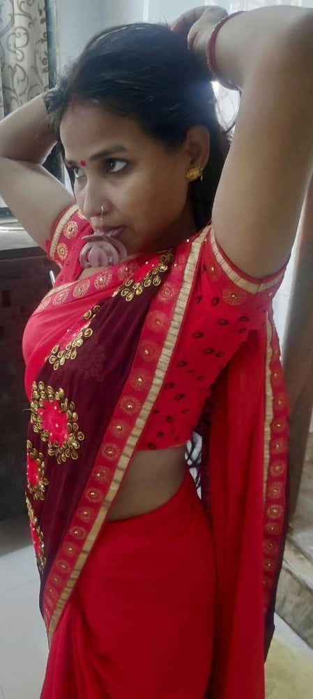 Bhabhi nackt Streifen indische desi Frau
 #80368299