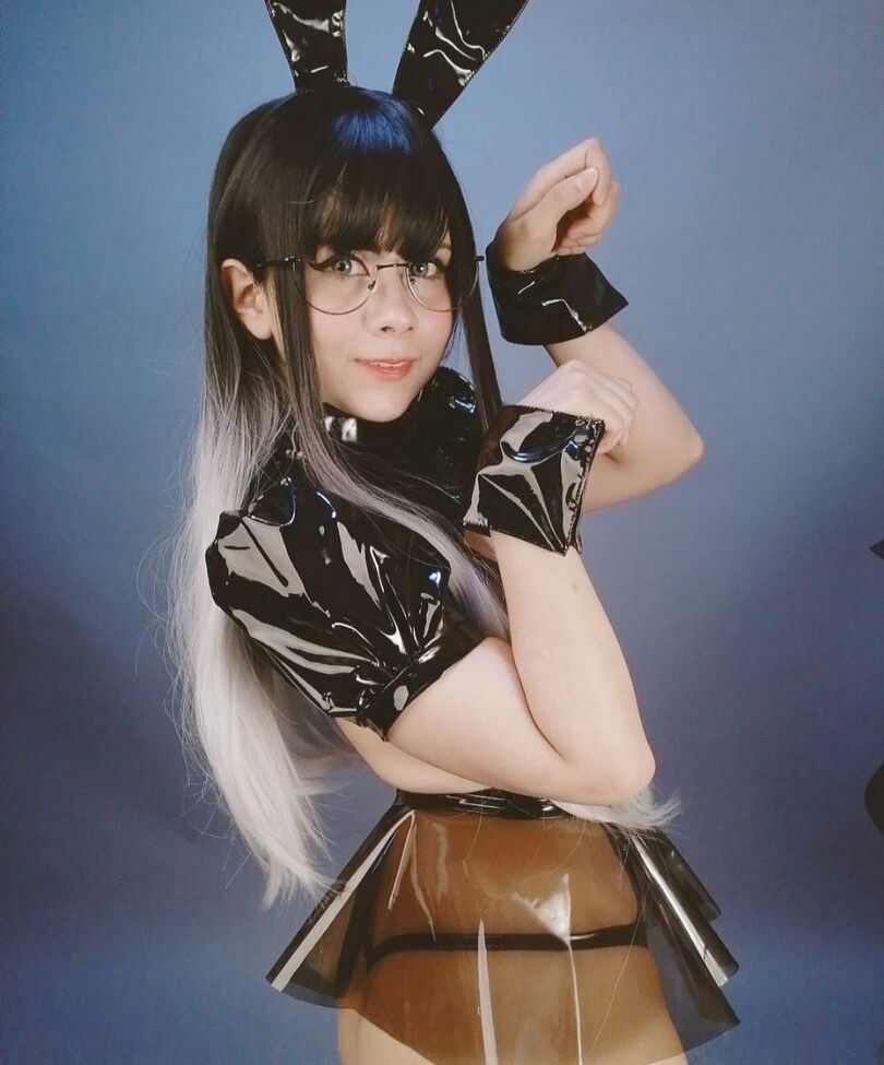 Whiterabbit.exe nude #109686695