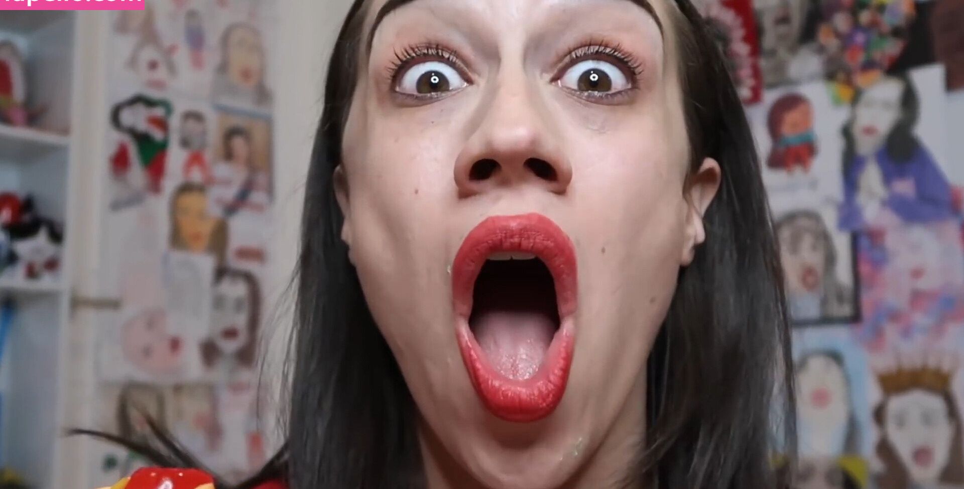 Colleen Ballinger desnuda #108096914