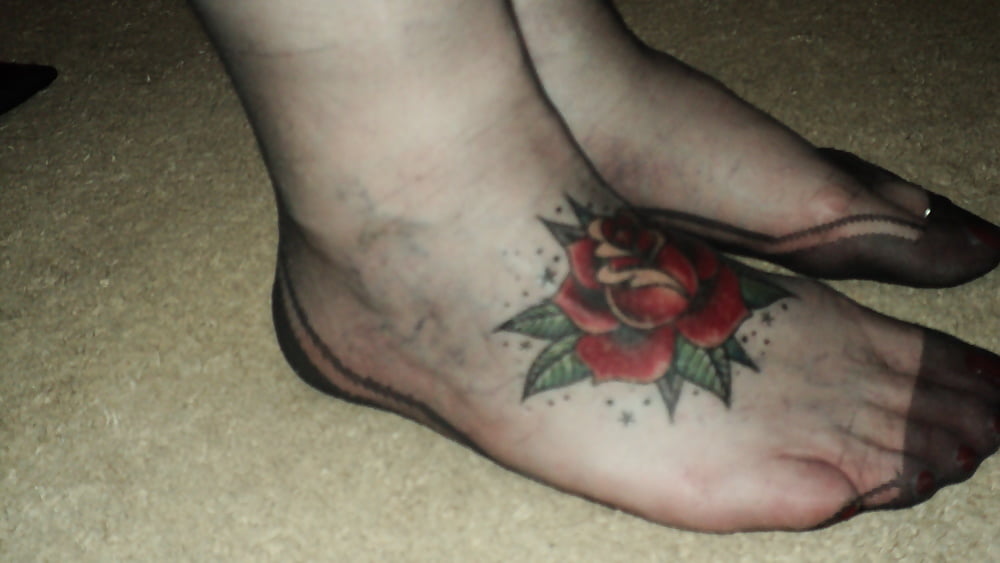 more fake foot tattoo #106932180