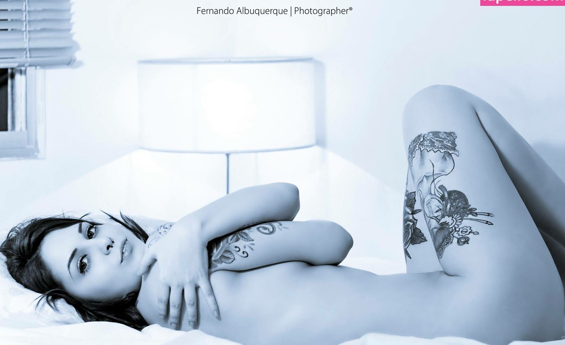 Showliana desnuda #108150033