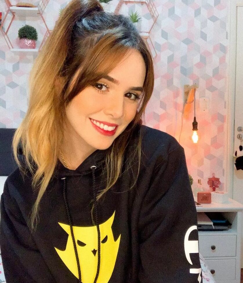 Showliana desnuda #108150079