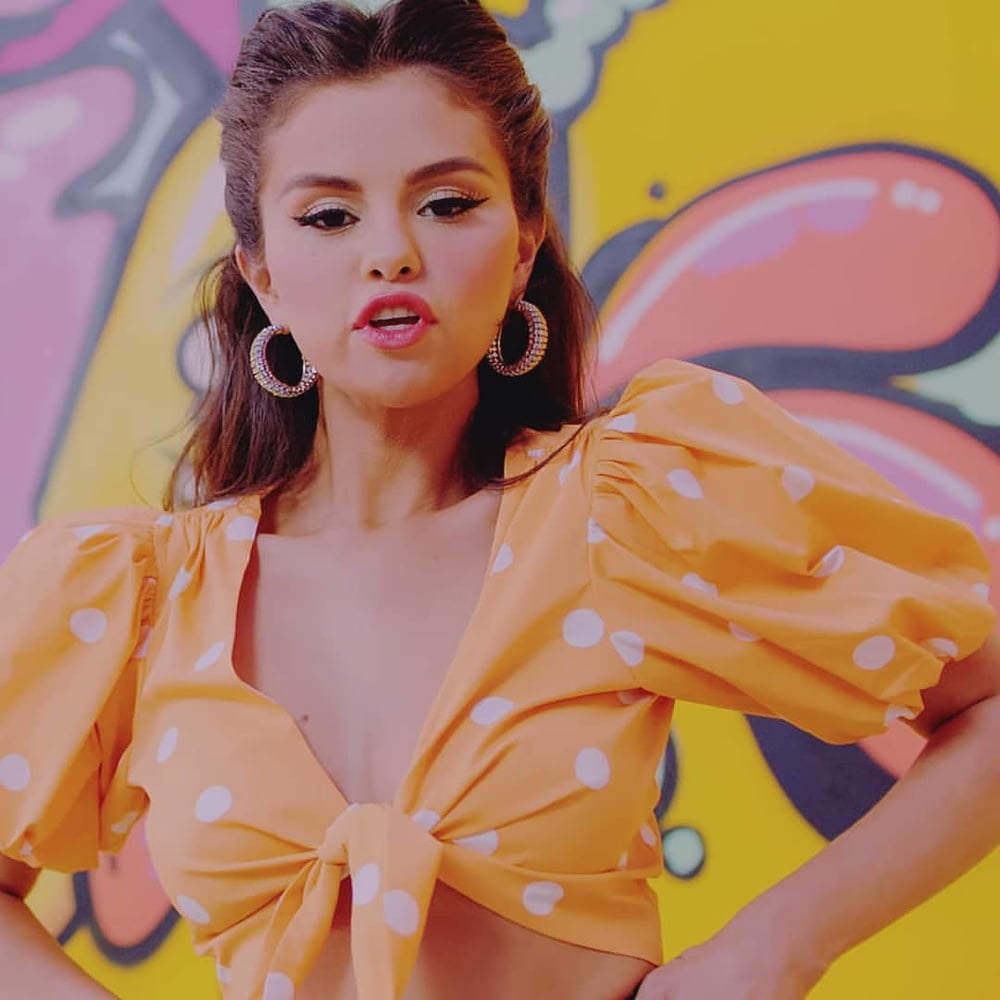 Selena gomez ... helado y sexo caliente !!!!!!
 #80425208