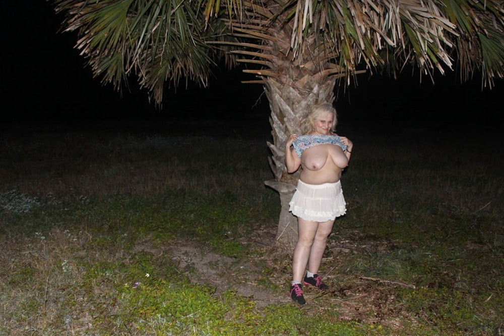 Tree Huggers 389 #87583938