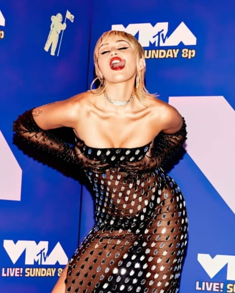 Miley cyrus mtv vma 2020
 #79979796
