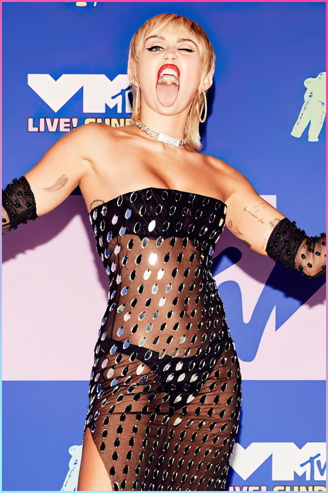 Miley cyrus mtv vma 2020
 #79979807